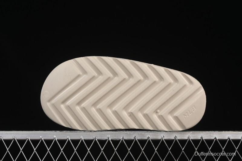 New York Yankees MLB Skipper Slide Summer Casual Sandals - 3ALPS015350IVS