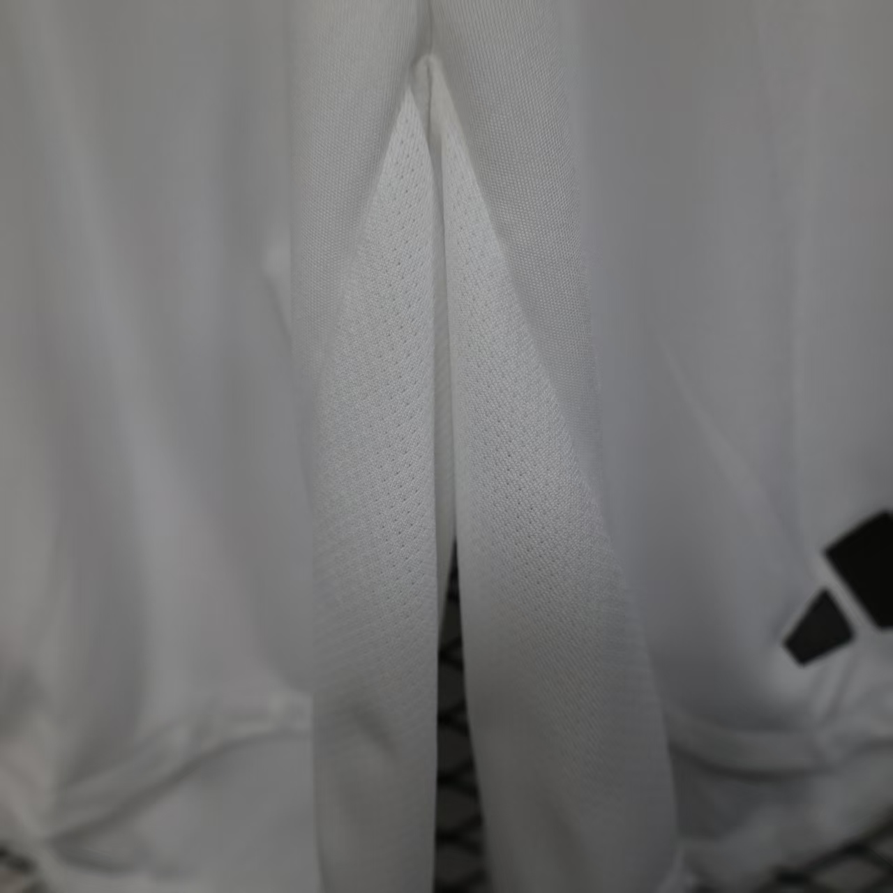 Player Version 25/26 Real Madrid Home Shorts