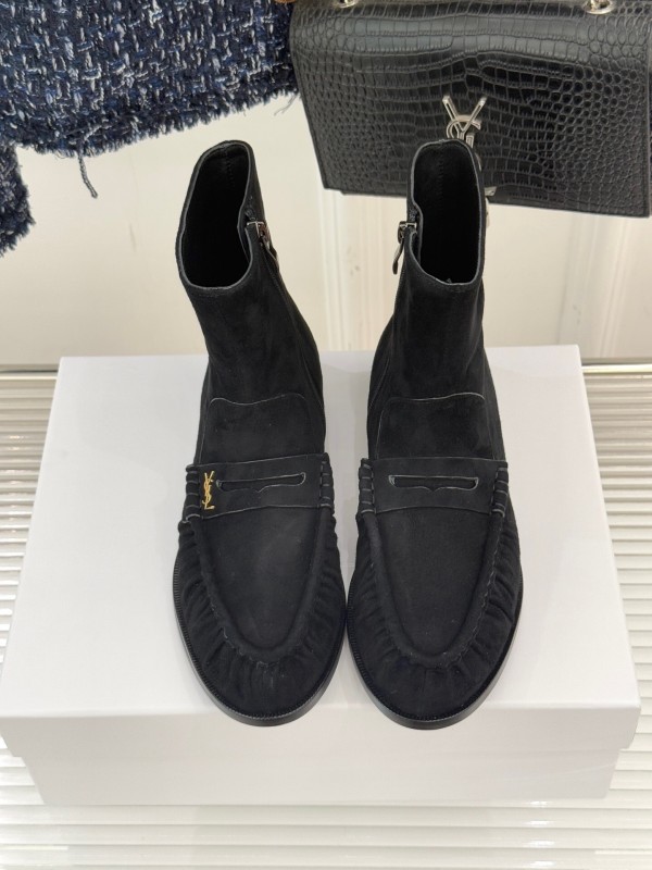 Saint Laurent YSL Letter Loaf Short Boots with Pleated Edge - KFY00430