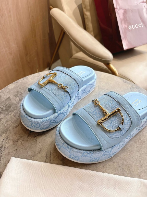 Gucci 8356-8 Women's Sandals with Horsebit Detail and Gold Hardware