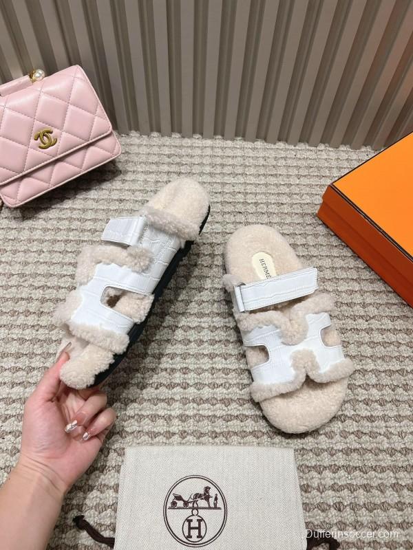 H Sandals 2025 Spring Summer Collection Lightweight Comfort Flip Flops - LY00280