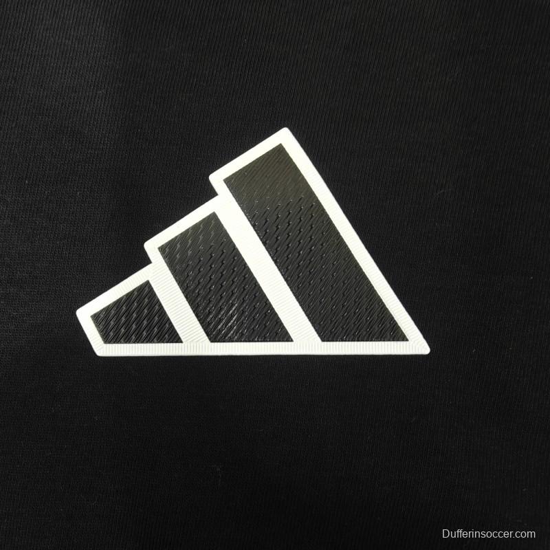 25/26 Newcastle United Embroidered Logo Hoodie 9 Colors