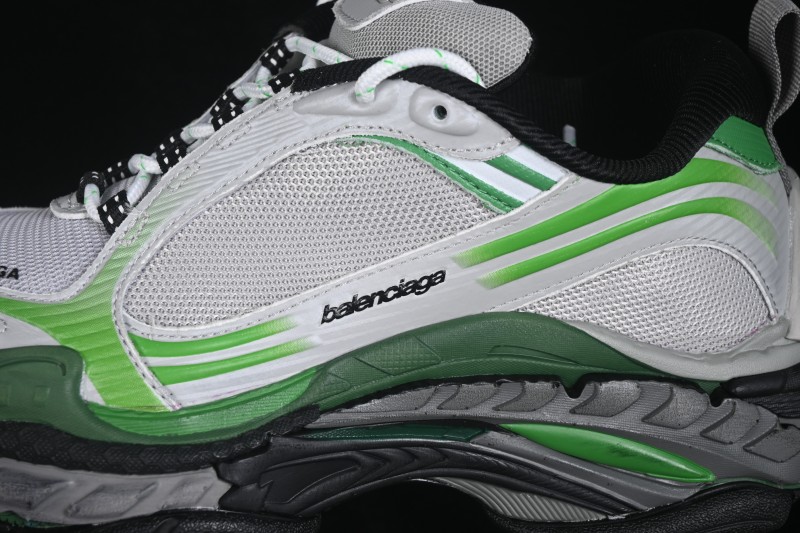 Balenciaga Triple S 2 Gradient Mesh Running Shoes - WTRS21133
