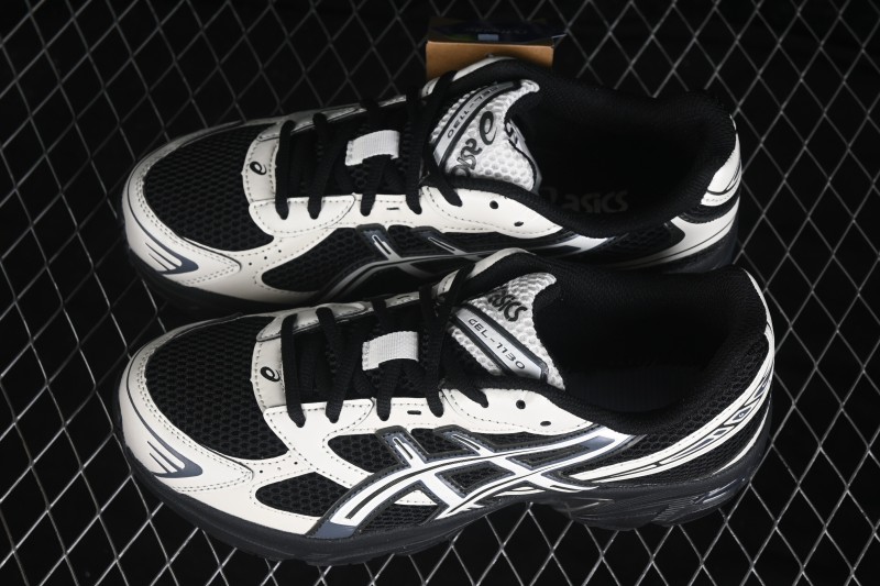 Asics Tiger GEL-1130 Retro Running Shoes with GEL Cushioning and Ortholite Insole - 1203A609-001