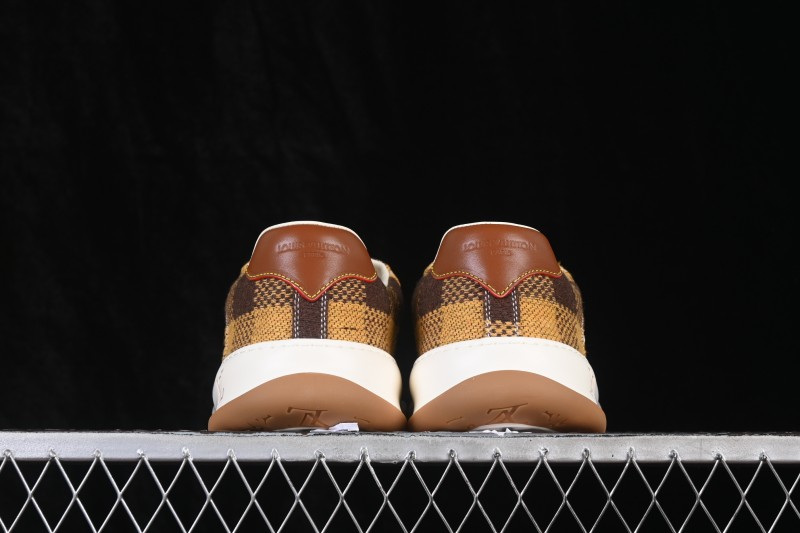 Louis Vuitton Tilted Sneakers Classic Low-Top Casual Shoes in Smooth Calfskin Leather with LV Lettering - 2026SS Yellow Brown