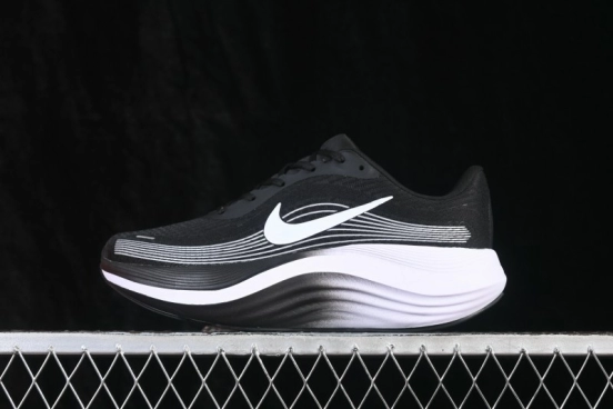 Nike Journey Run Cushioned Low-Top Running Shoes - FB7765-004