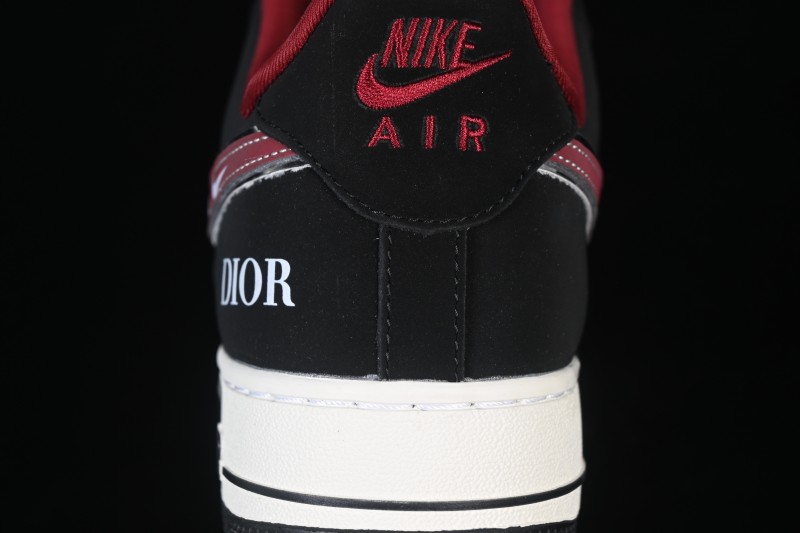 Nike Air Force 1 '07 Low Black and Red Two-Tone Casual Sneakers with Full-Length Air Cushion - SY1388-029