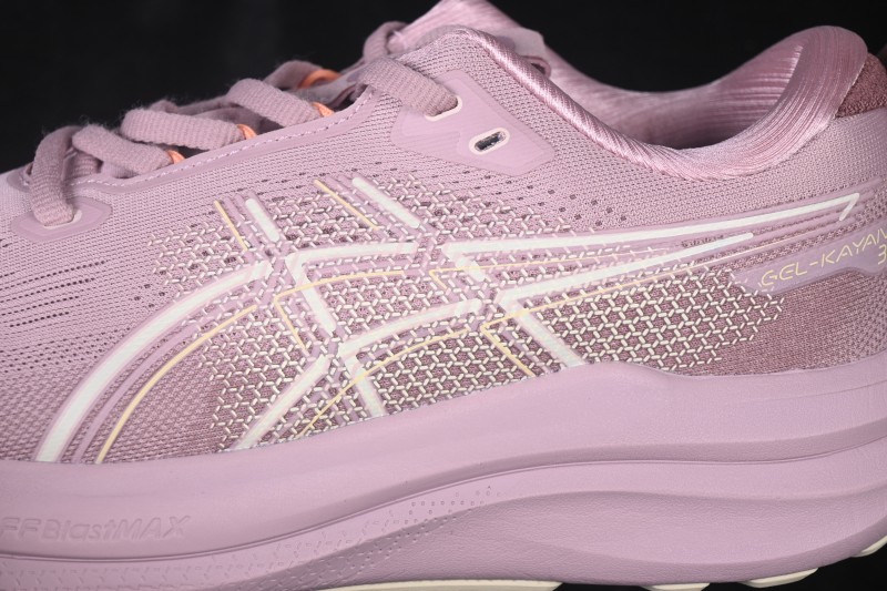 ASICS Gel-Kayano 33 Running Shoes with Breathable Mesh and Professional Cushioning - 1012B939-500