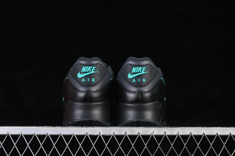 Nike Air Max 90 Retro Running Shoes with Air Cushioning - IF0670-002