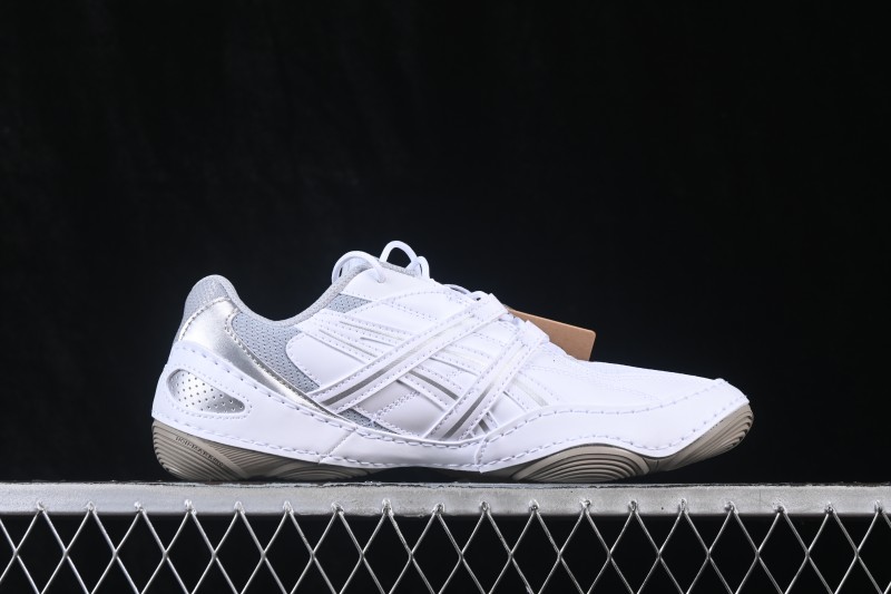 Asics Hypersync Retro Sneakers with Breathable Lightweight Thin Sole - 1203A879-101