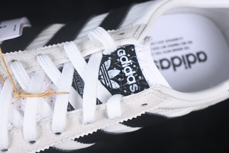 Adidas Originals SL 72 Retro Running Shoes with Classic Suede and Mesh Upper - KK3074