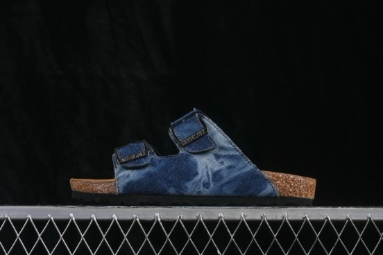 Birkenstock Arizona Soft Footbed Sandals with Suede Upper and Shearling Lining - 1009527