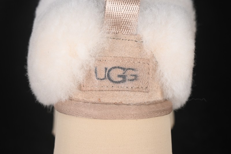 UGG Tazzelle Ankle Platform Snow Boots with Cow Split Leather and Fleece Lining - AJD4