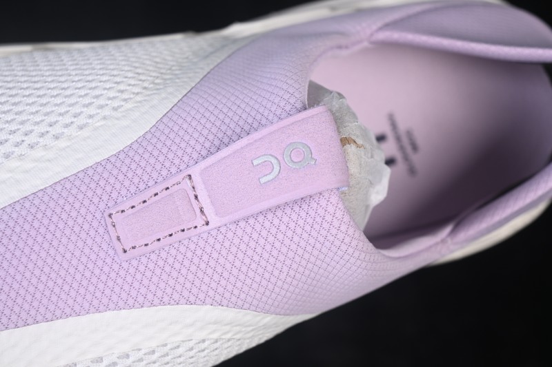 On Cloudsoma Comfortable Anti-Slip Wear-Resistant Breathable Slip-On 3MG30225073 Foxglove Ivory