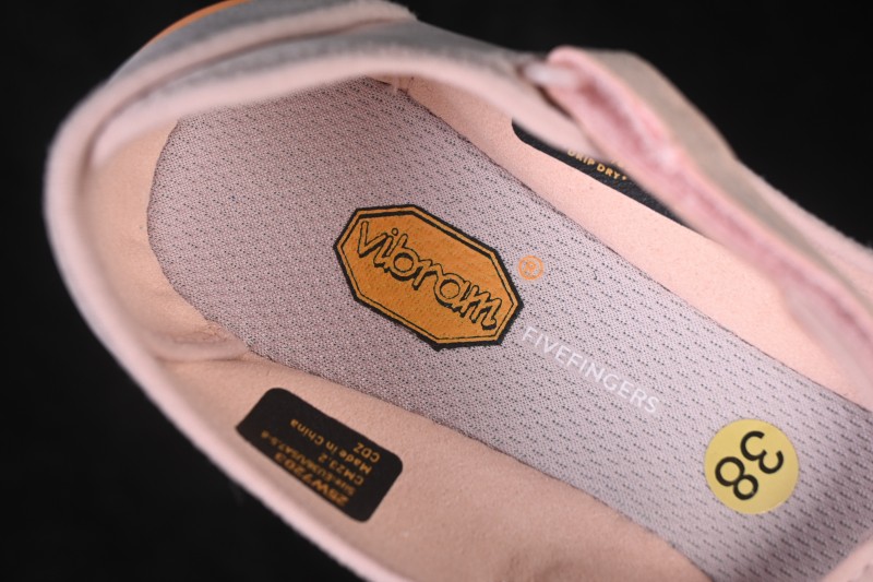 Vibram V-Soul Fitness Barefoot Deep Squat Support Quick-Dry Ballet Five-Finger Shoes - 18W7203