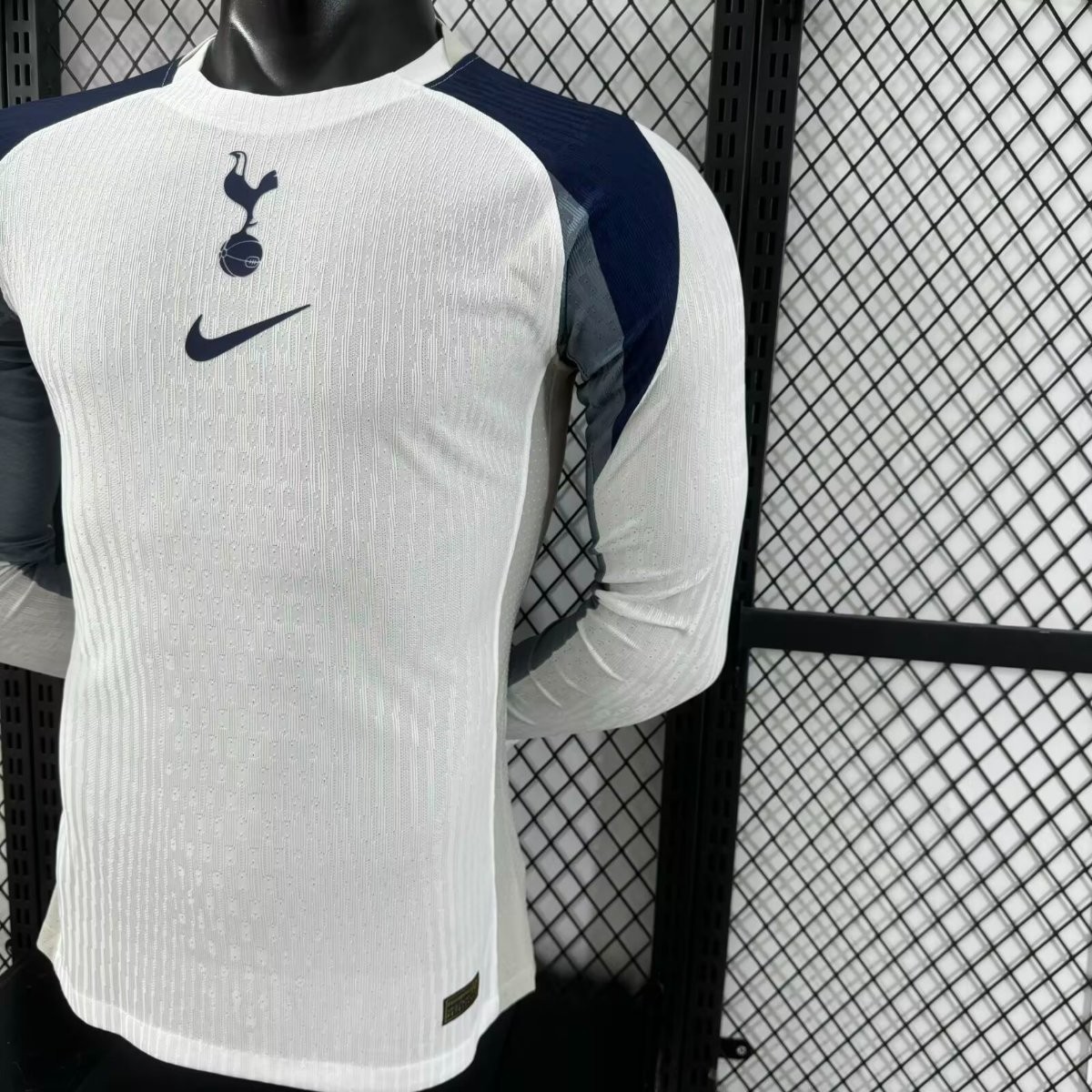 Player Version 25/26 Tottenham Hotspur Home Long Sleeve Jersey